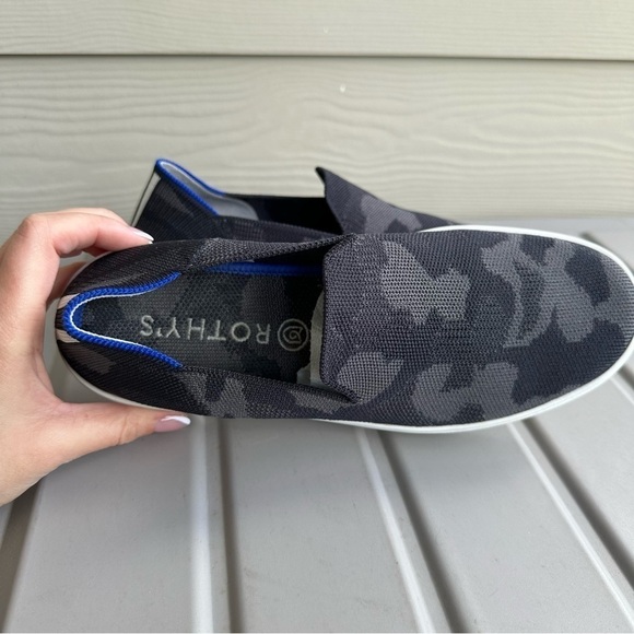 Rothy’s Slip On Sneakers Camo Grey Knit Upper Size 7.5 Women’s Comfort Casual - Picture 8 of 10